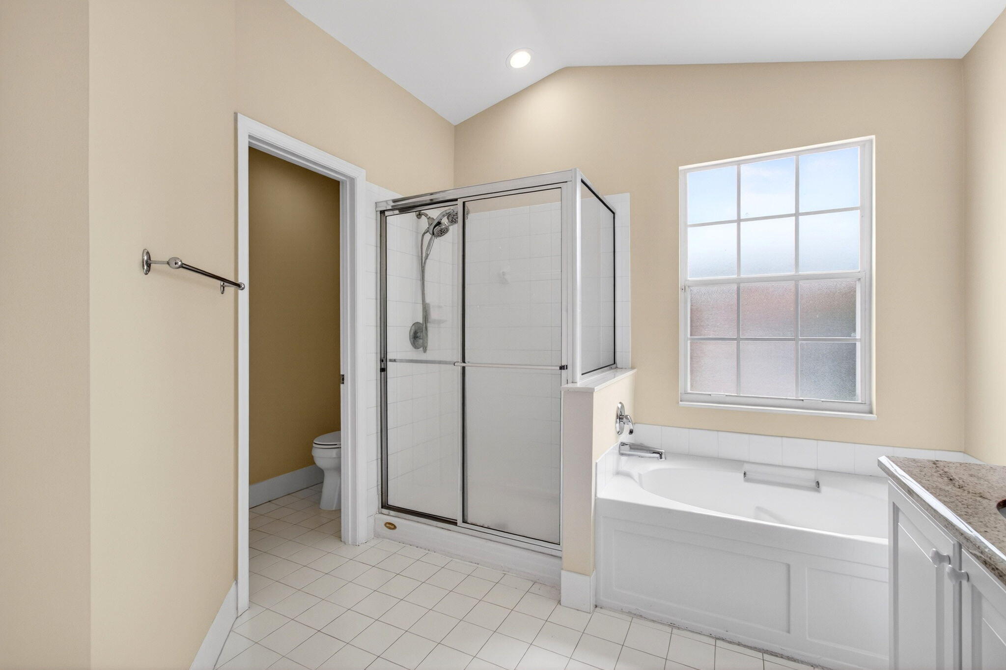 8289 Vía Serena Boca Raton, FL 33433 - Photo 36 of 84 46-web-or-mls-DSC_1843