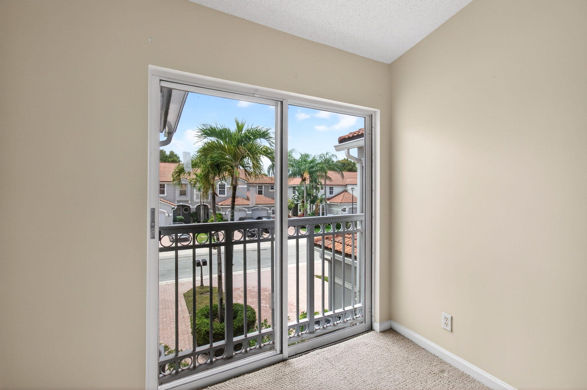 8289 Vía Serena Boca Raton, FL 33433 - Photo 40 of 84 50-web-or-mls-DSC_1861