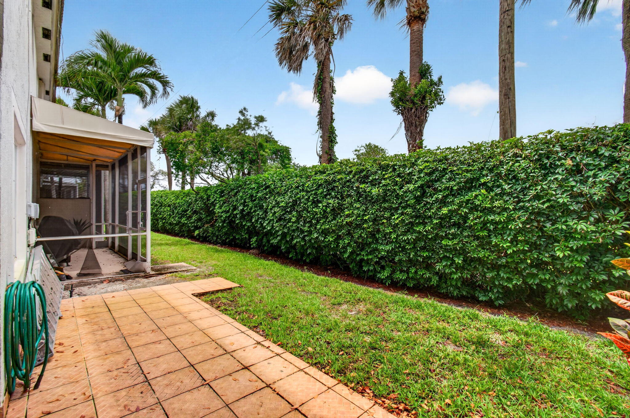 8289 Vía Serena Boca Raton, FL 33433 - Photo 58 of 84 68-web-or-mls-DSC_0604