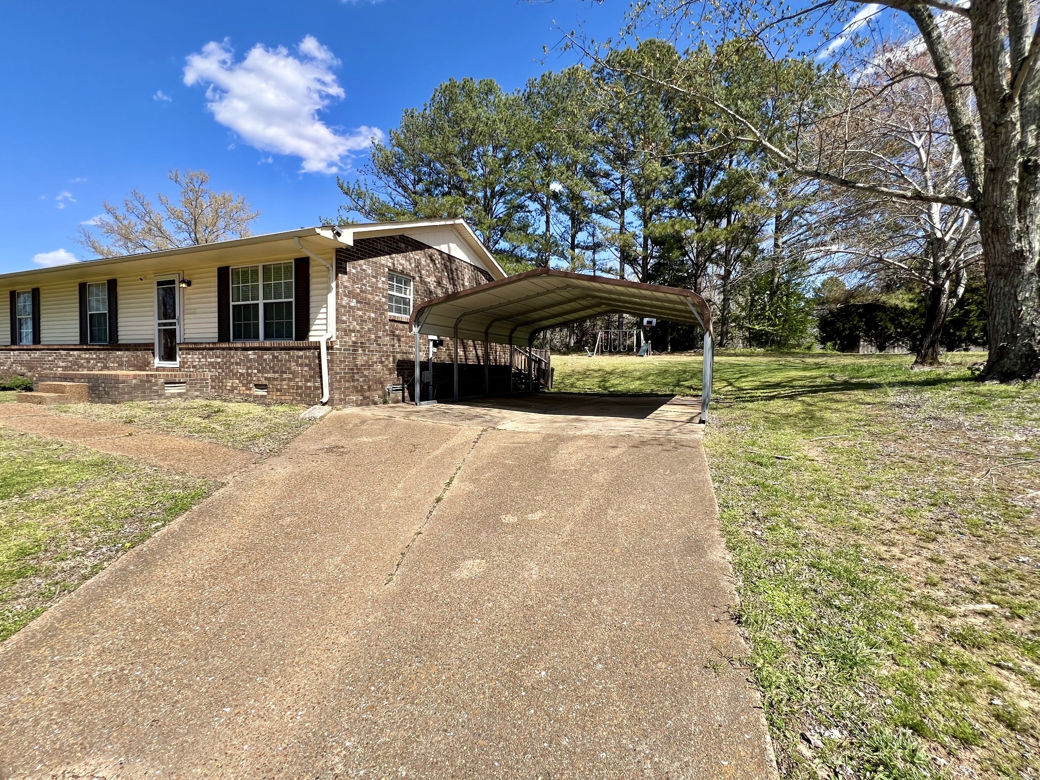 518 Littrell Road Loretto, TN 38469 - Photo 4 of 42