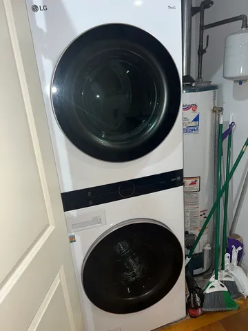 a close up view of washer and dryer