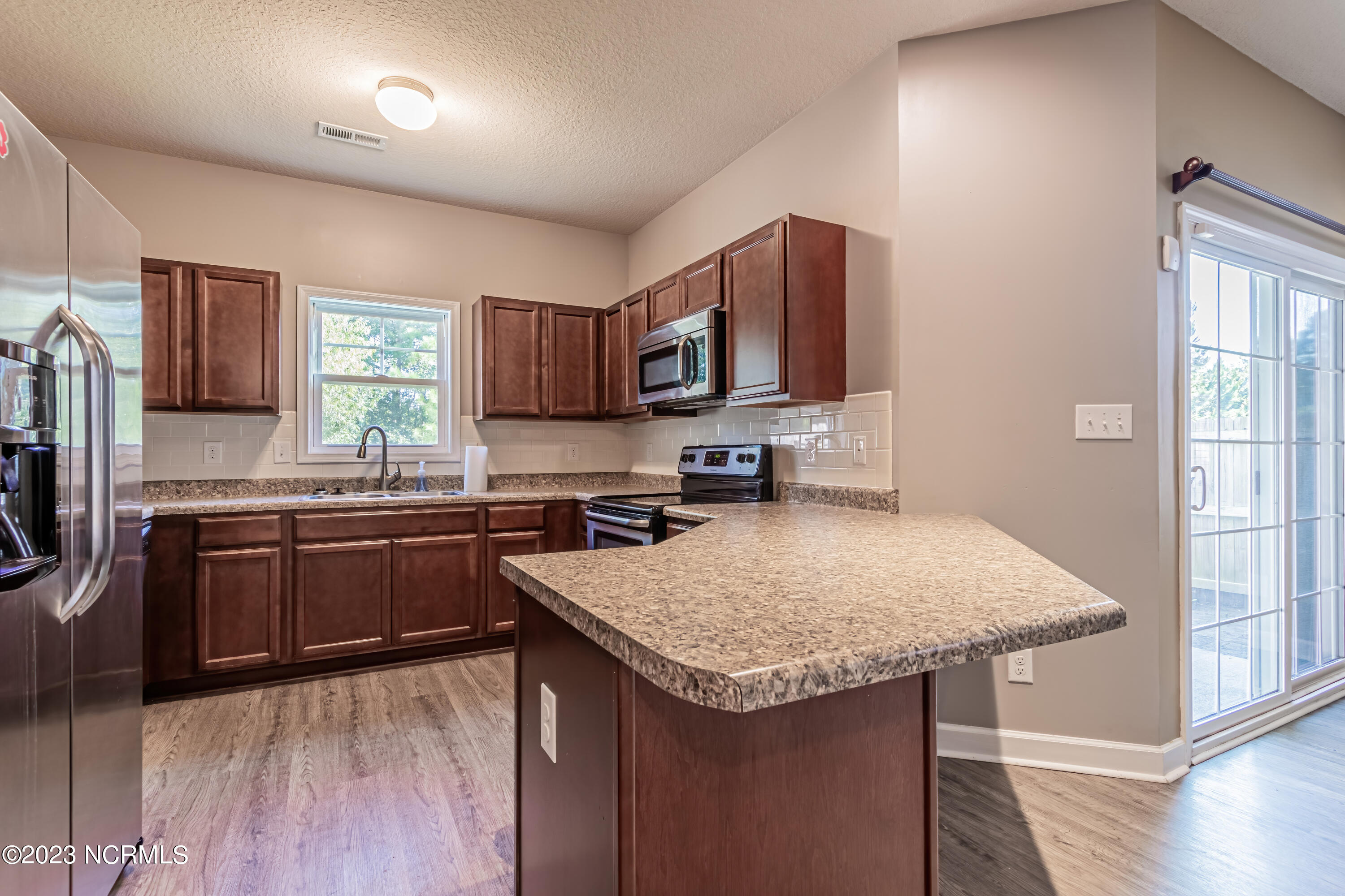 316 Frisco Way Holly Ridge, NC 28445 - Photo 16 of 68 Kitchen