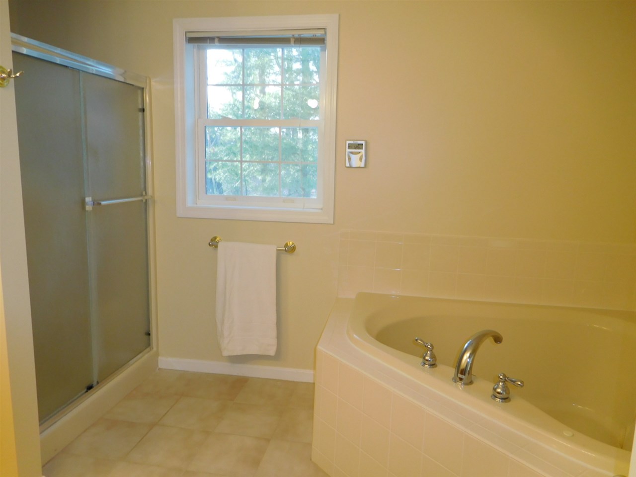 23 Crestwood Road Windham, NH 03087 - Photo 25 of 33