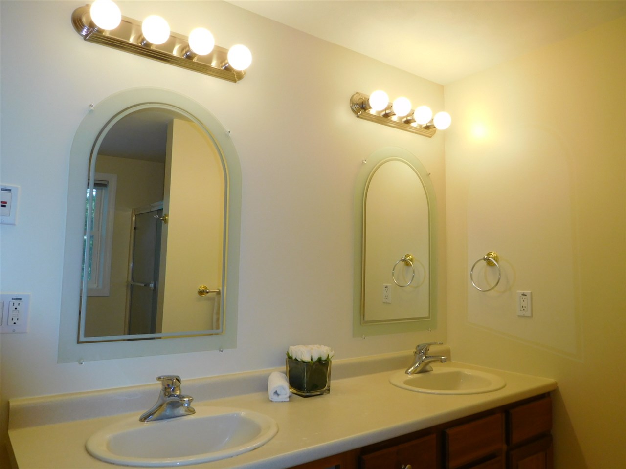 23 Crestwood Road Windham, NH 03087 - Photo 26 of 33