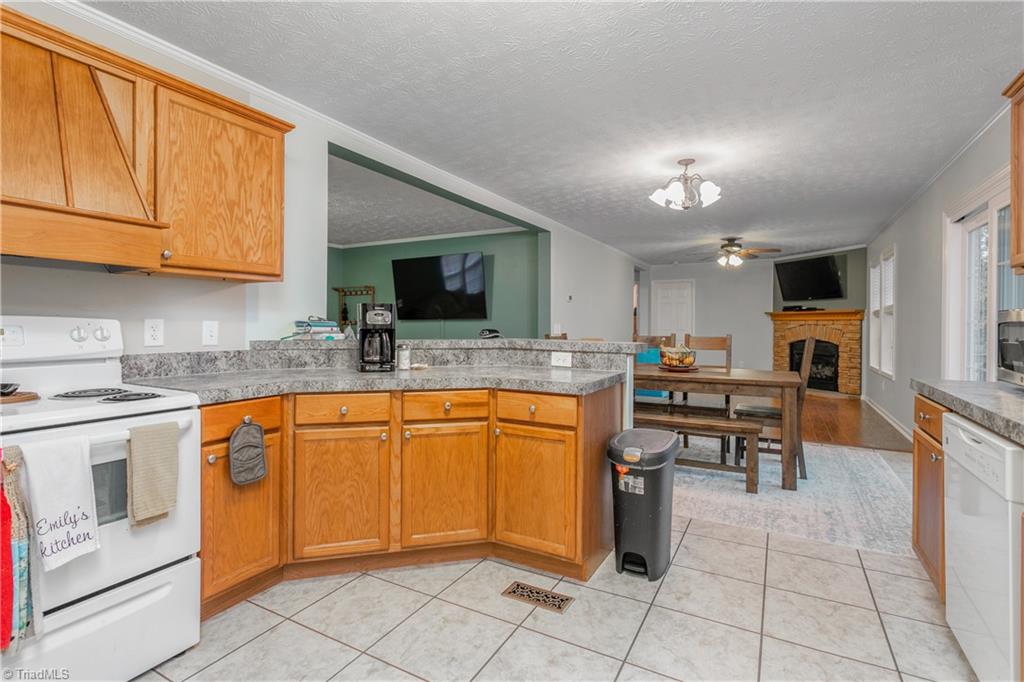 1594 Stoney Mountain Road Rougemont, NC 27572 - Photo 9 of 20 Gallery Image 9