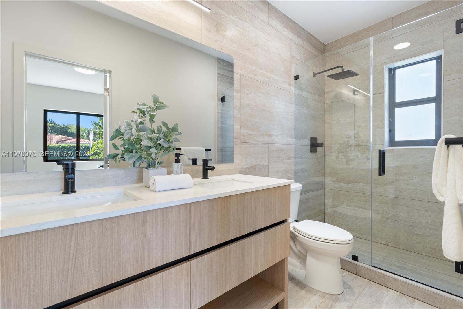 2385 Southwest 22nd Terrace Miami, FL 33145 - Photo 13 of 27