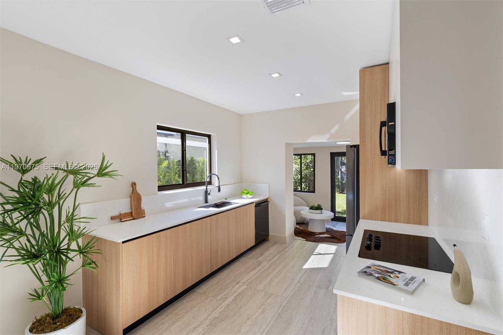 2385 Southwest 22nd Terrace Miami, FL 33145 - Photo 6 of 27