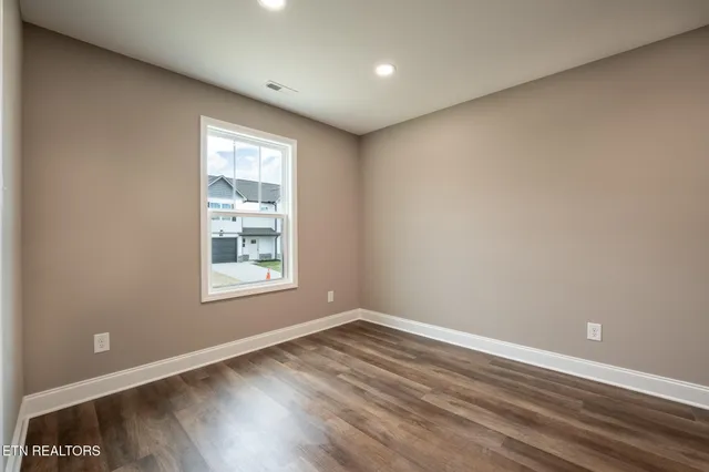 $309,900 | 7305 Anne Marie Way, Unit 48, Knoxville, TN 37921