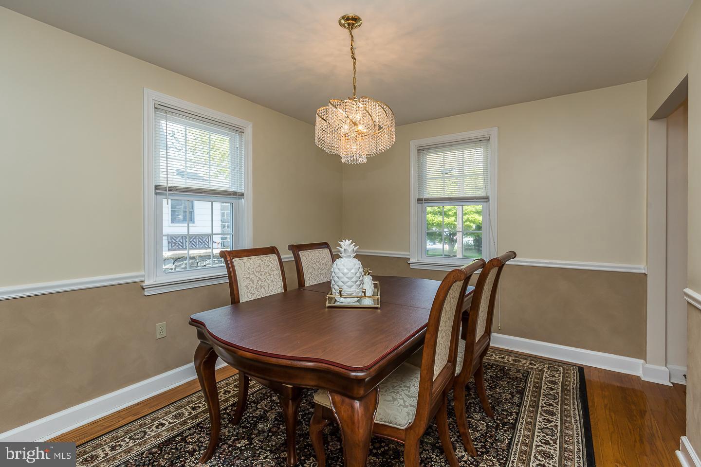 345 Strathmore Road Havertown, PA 19083 - Photo 13 of 37