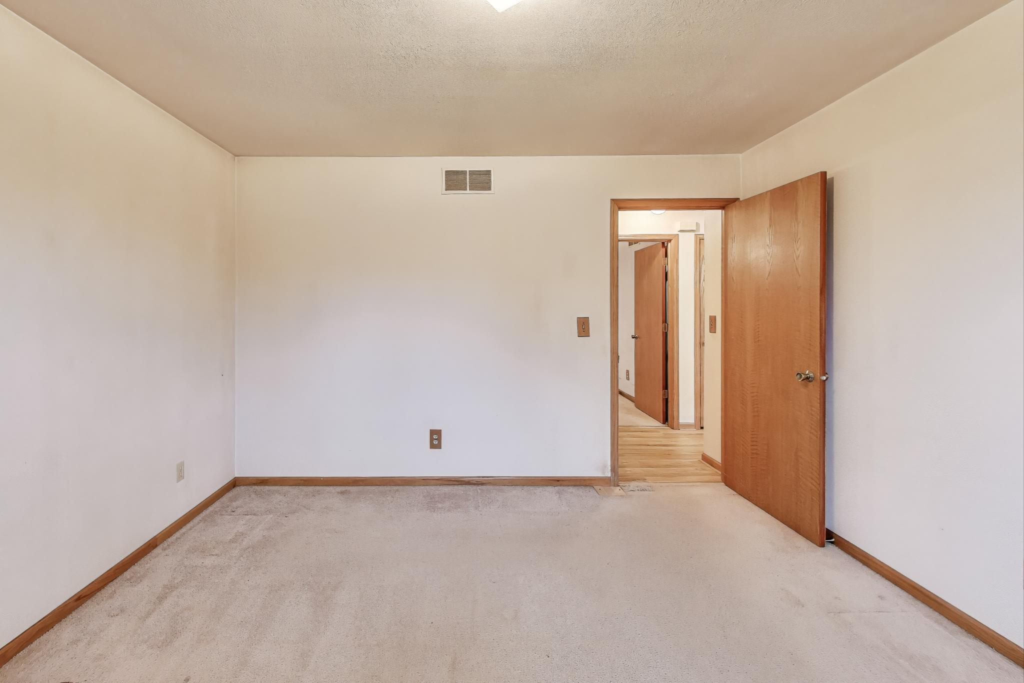 478 Sweet Road Darien, WI 53114 - Photo 17 of 34 aw_0021