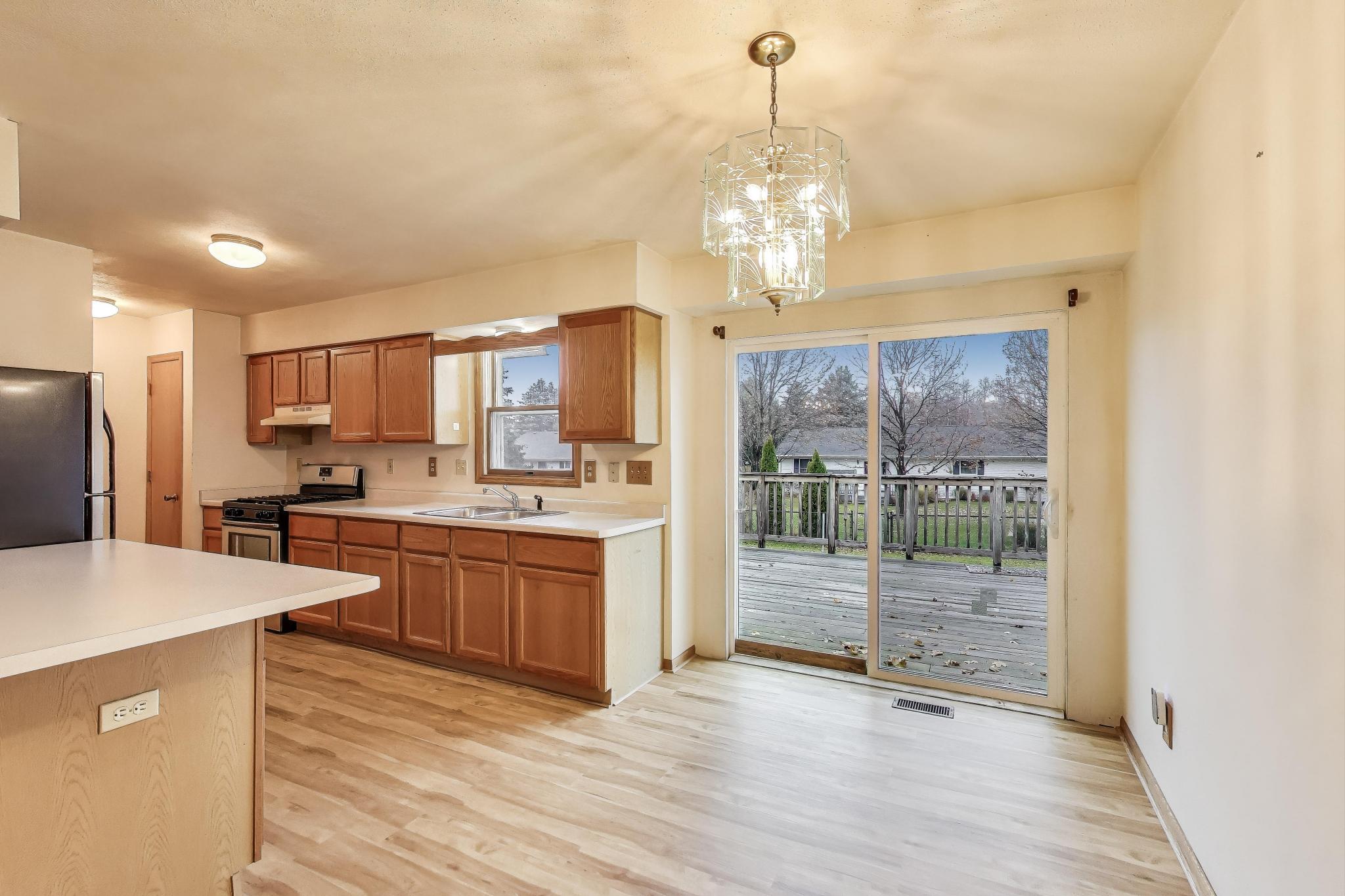 478 Sweet Road Darien, WI 53114 - Photo 8 of 34 ah_0036