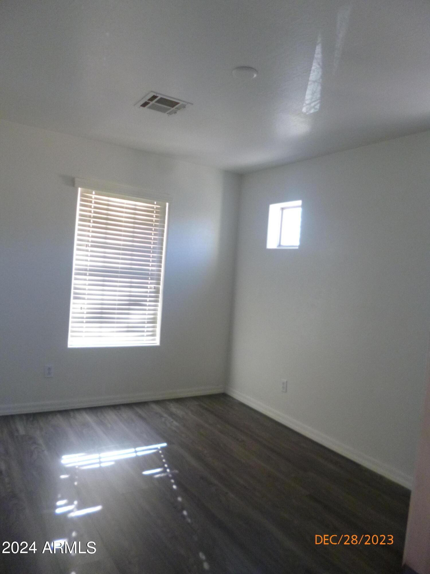 18436 West Nambe Street Goodyear, AZ 85338 - Photo 11 of 30 Photo #11