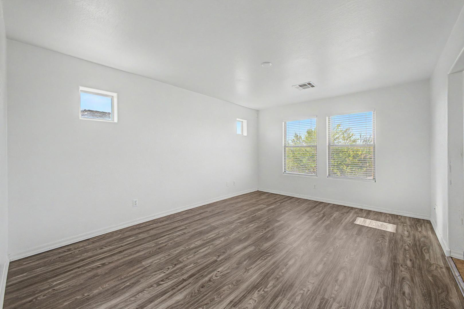 18436 West Nambe Street Goodyear, AZ 85338 - Photo 14 of 32 Photo #14