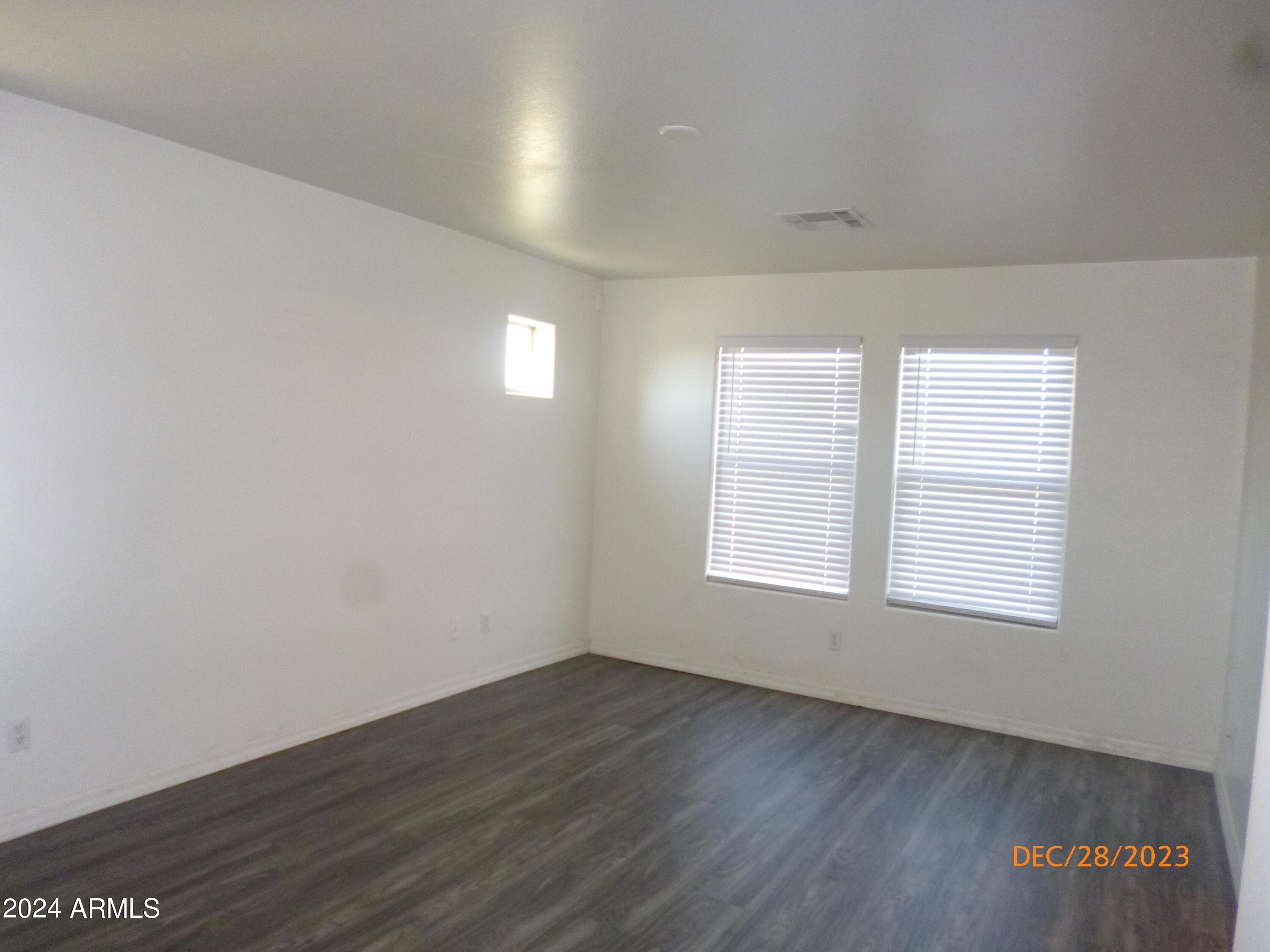18436 West Nambe Street Goodyear, AZ 85338 - Photo 9 of 30 Photo #9