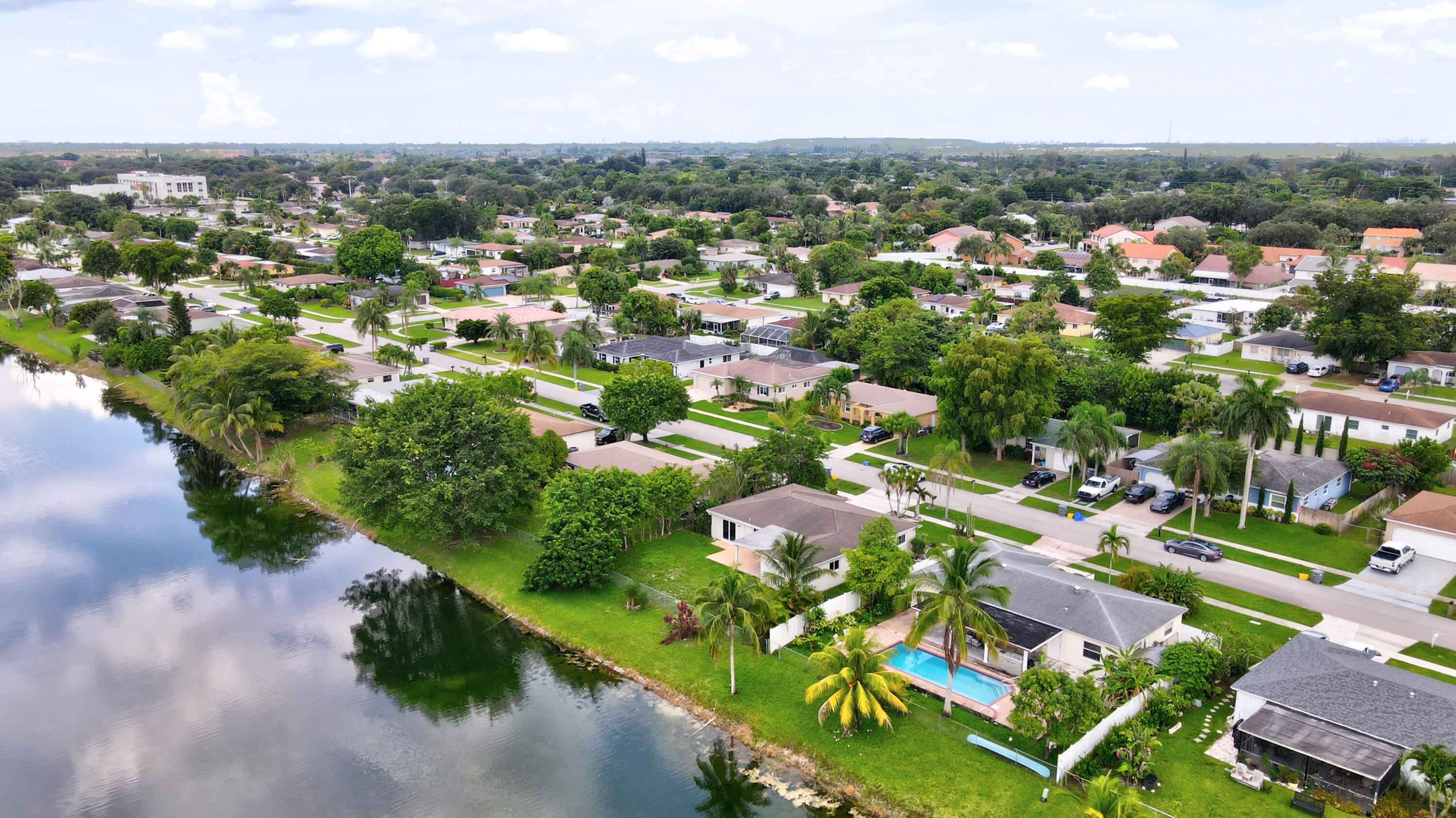 10855 Eureka Street Boca Raton, FL 33428 - Photo 15 of 18 image00121