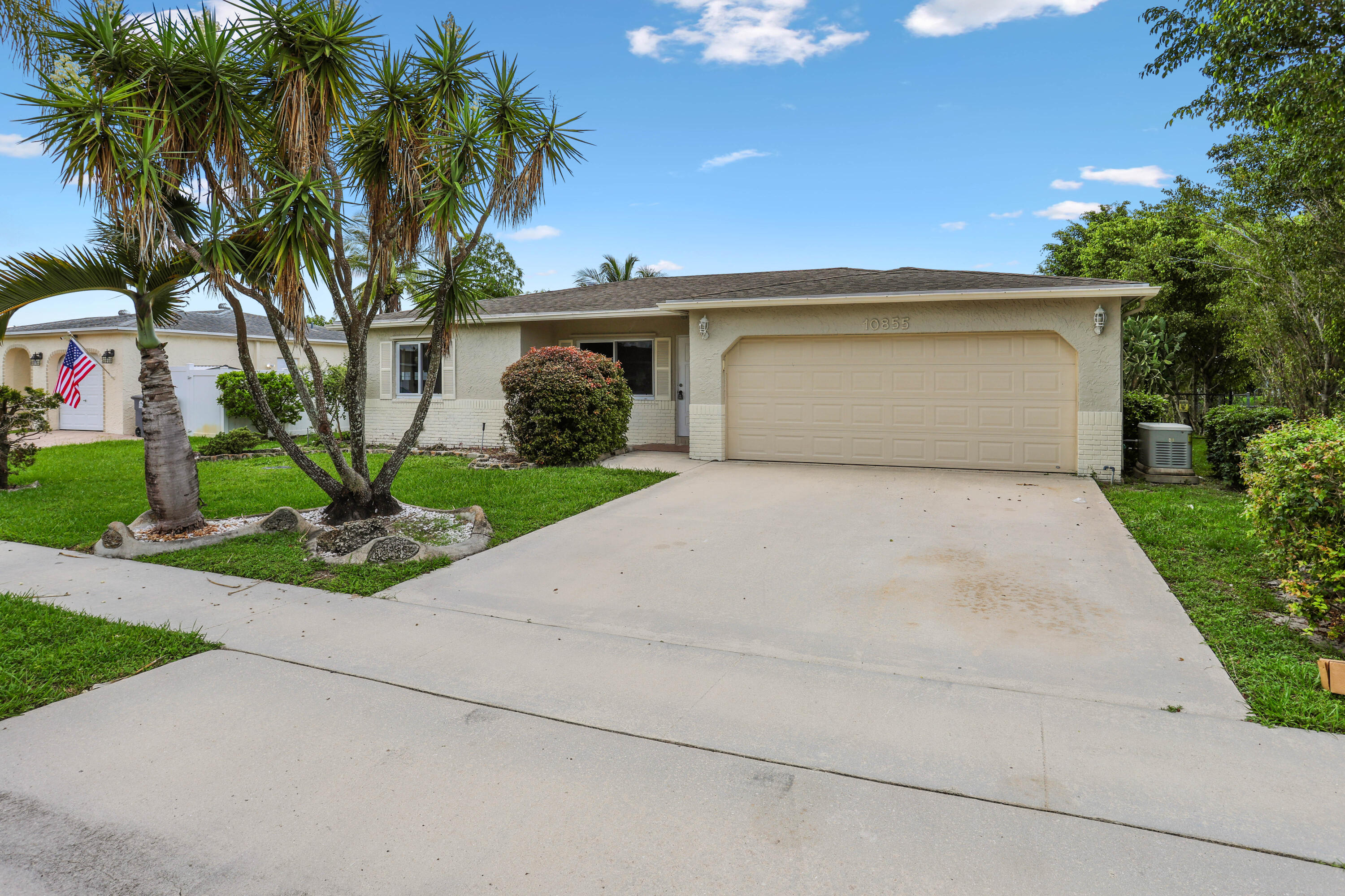10855 Eureka Street Boca Raton, FL 33428 - Photo 2 of 18 image00010