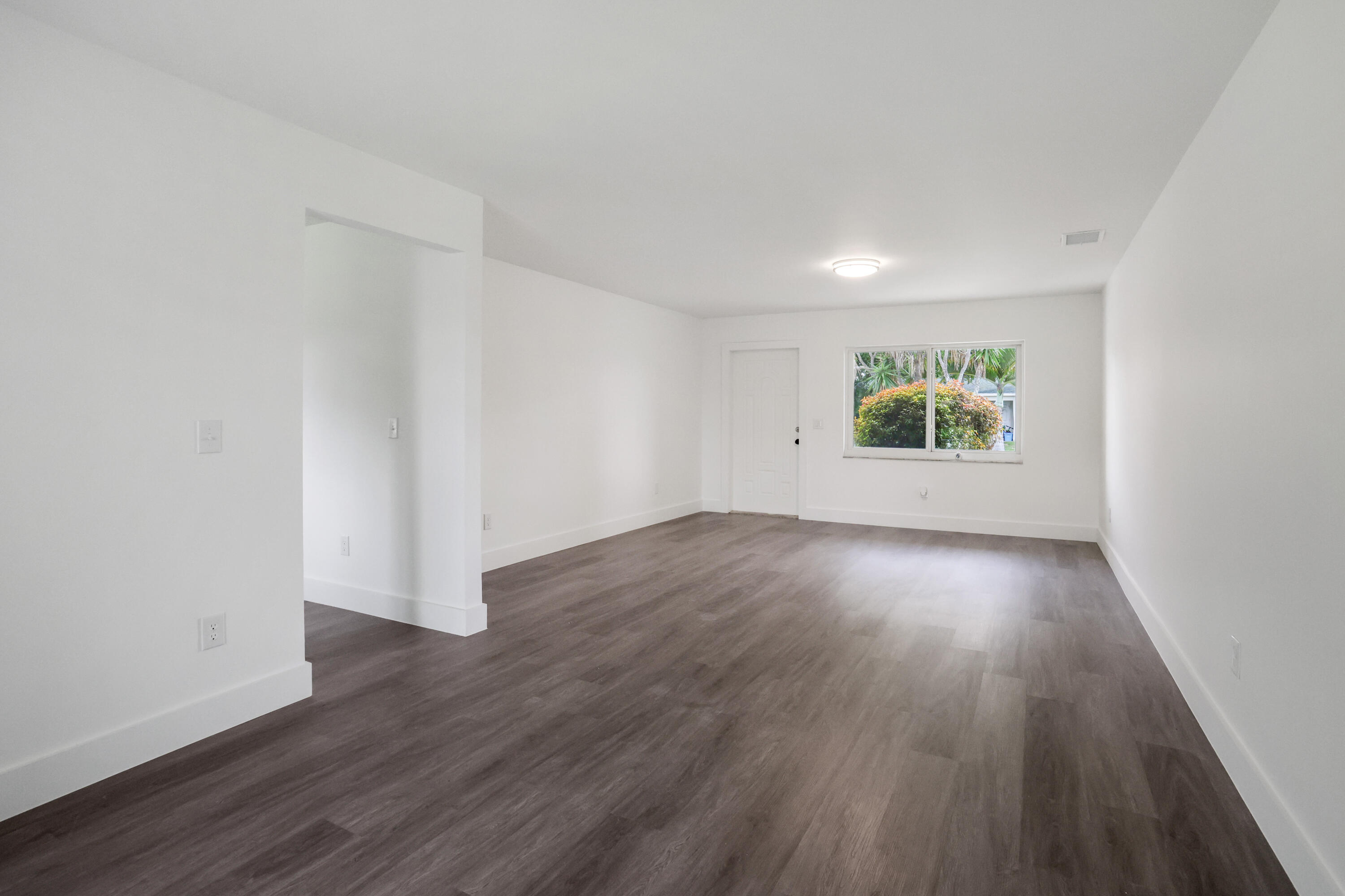 10855 Eureka Street Boca Raton, FL 33428 - Photo 7 of 18 image00007