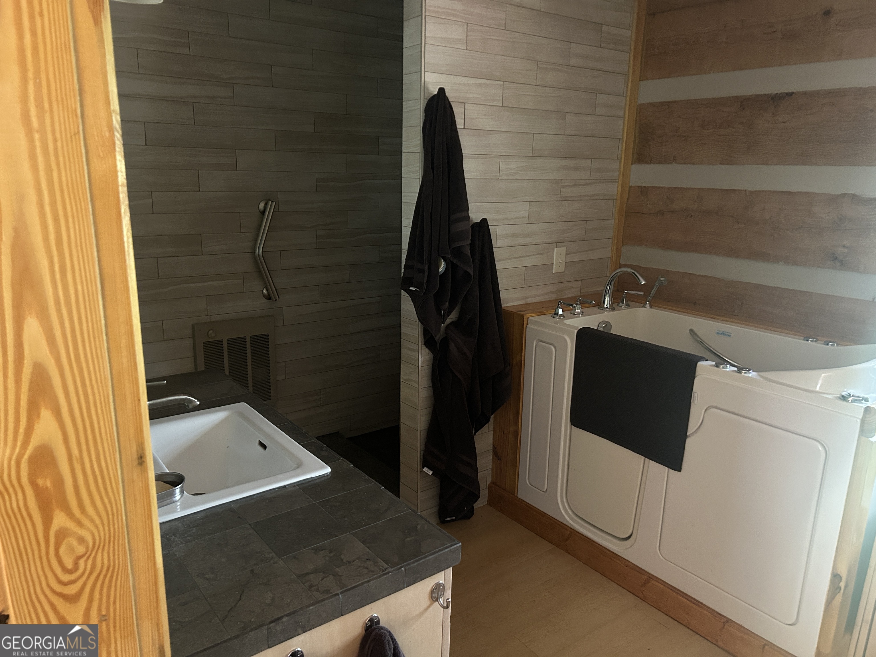 429 Frank Kelley Road Canon, GA 30520 - Photo 15 of 36