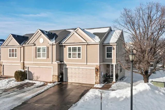 $280,000 | 15359 Foster Drive North, Hugo, MN 55038