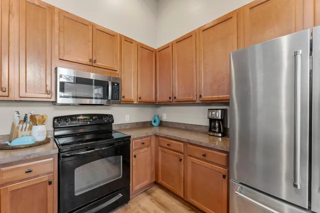 $280,000 | 15359 Foster Drive North, Hugo, MN 55038