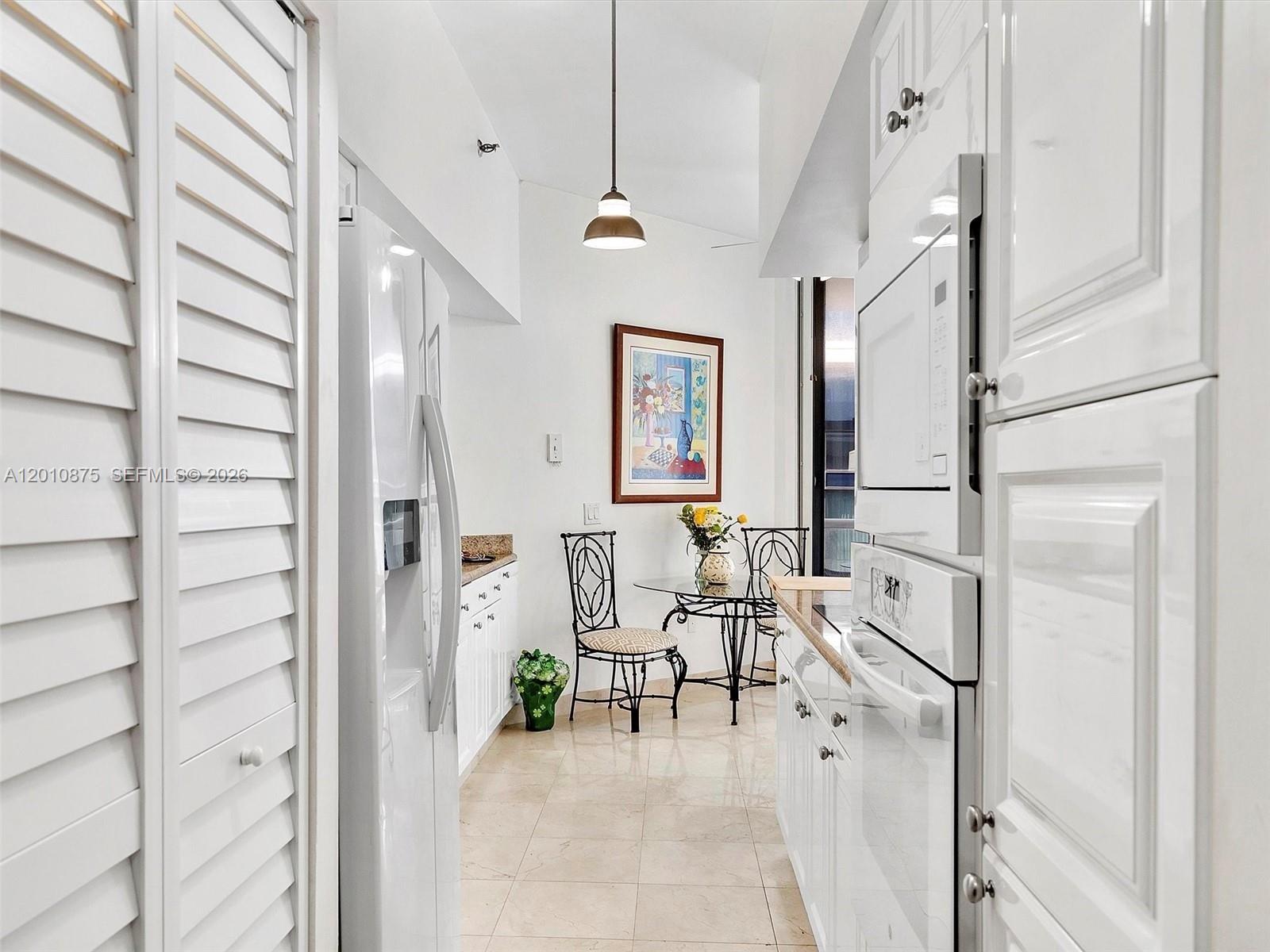 8925 Collins Avenue, Unit 12D Surfside, FL 33154 - Photo 7 of 35