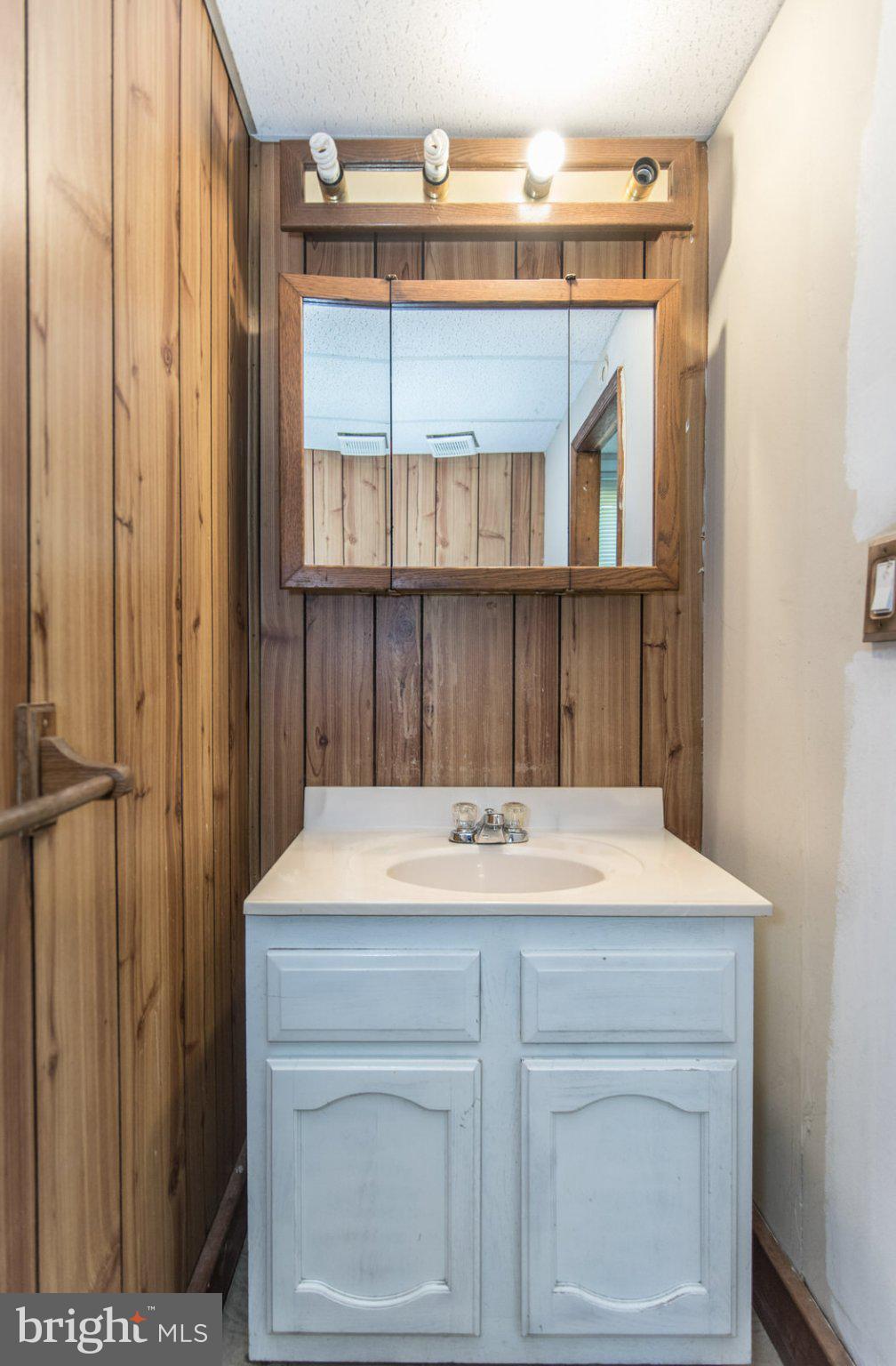 169 State Rd. Bensalem, PA 19020 - Photo 53 of 99 First Floor