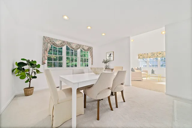 $629,000 | 132 Cannon Forge Drive, Unit 132, Foxboro, MA 02035