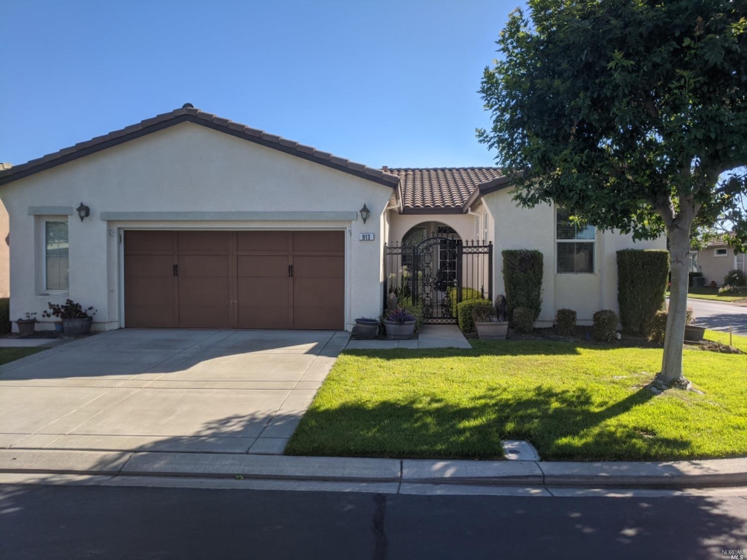 913 Diamante Rio Vista, CA 94571 - Photo 1 of 1 913 Diamante in beautiful Trilogy!