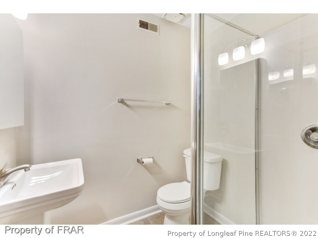 2240 Tolgate Road Fayetteville, NC 28304 - Photo 17 of 27 Gallery Image 17