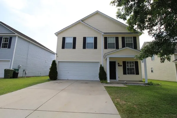 $1,950 | 1724 Polaris Drive, Sumter, SC 29150