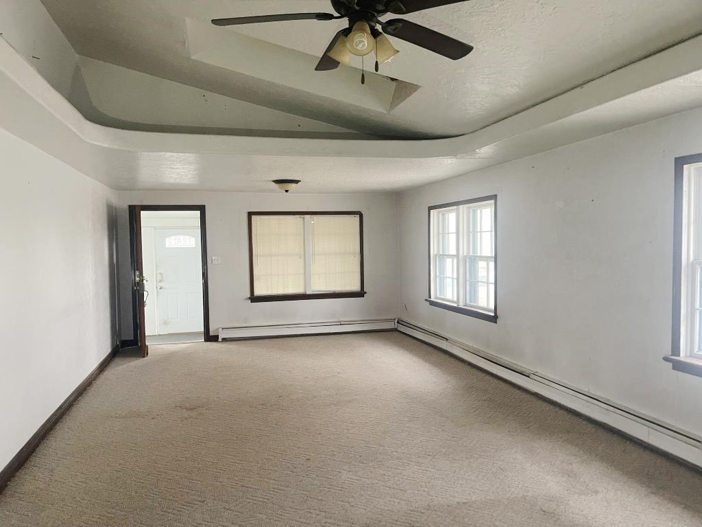 528 West Miller Street Rawlins, WY 82301 - Photo 4 of 22