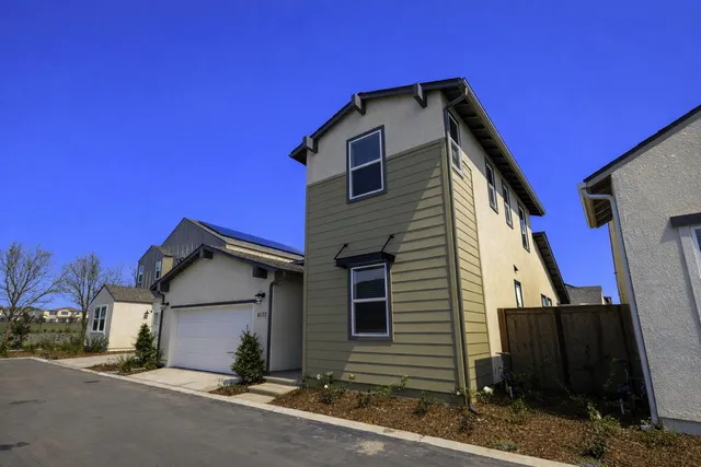 $472,302 | 4177 Agnes Lane, Madera, CA 93636