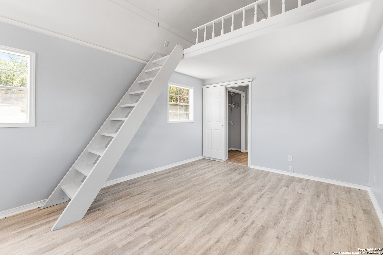 9130 Rebecca Creek Road Spring Branch, TX 78070 - Photo 43 of 77 a view of an entryway with wooden floor