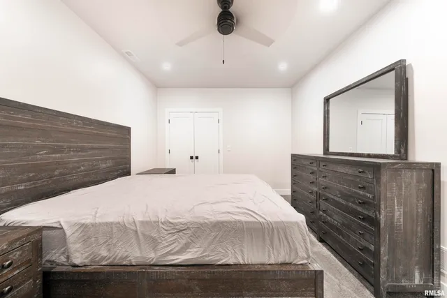 $2,600,000 | 0 East 1450 Road, Dahinda, IL 61428