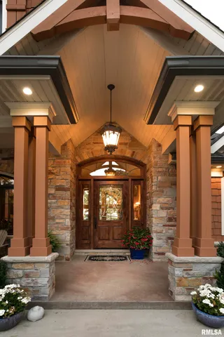 $2,600,000 | 0 East 1450 Road, Dahinda, IL 61428