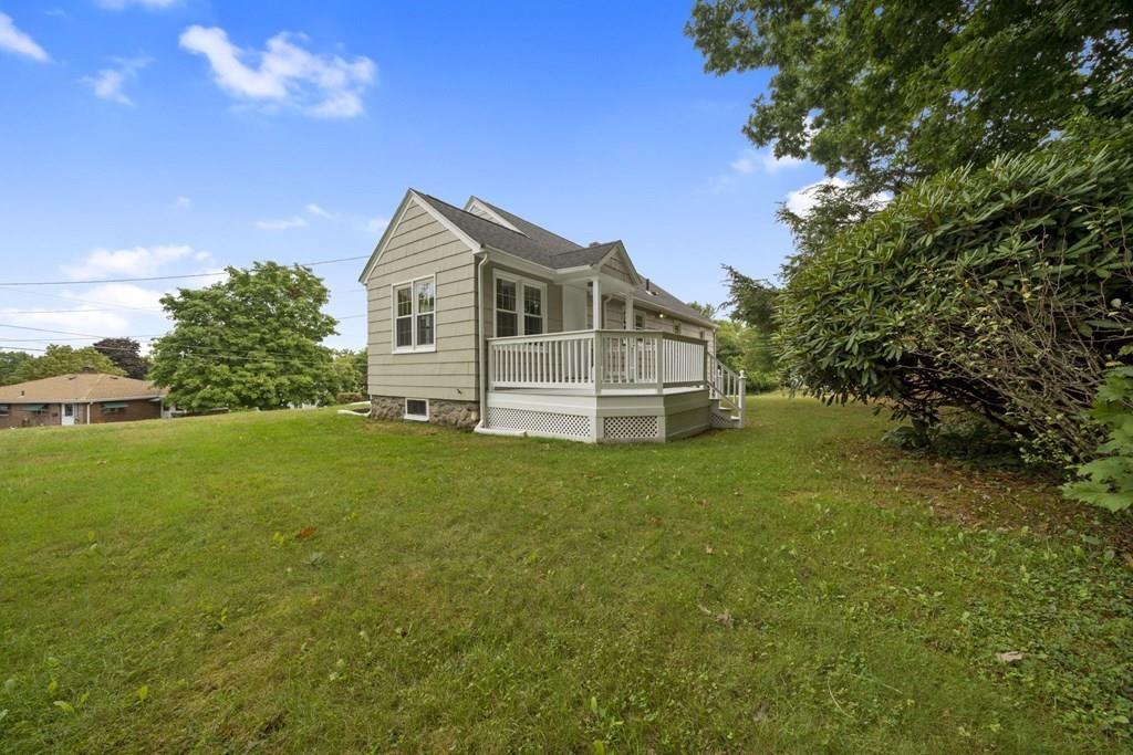65 2nd Island Road Webster, MA 01570 - Photo 19 of 23