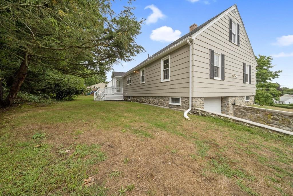 65 2nd Island Road Webster, MA 01570 - Photo 20 of 23