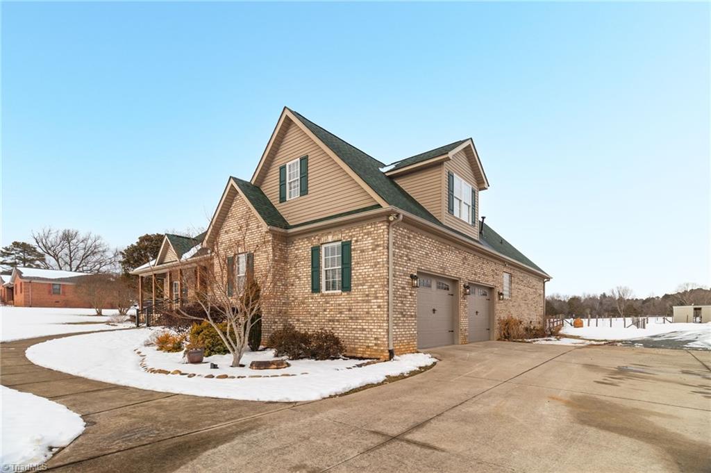 1545 Sides Road Salisbury, NC 28146 - Photo 4 of 50