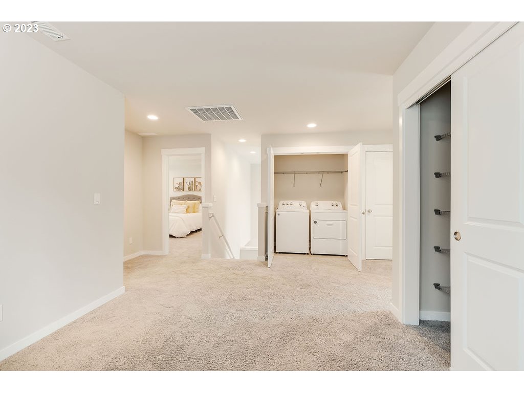14985 Southeast Baden Powell Road Happy Valley, OR 97086 - Photo 19 of 24 Laundry