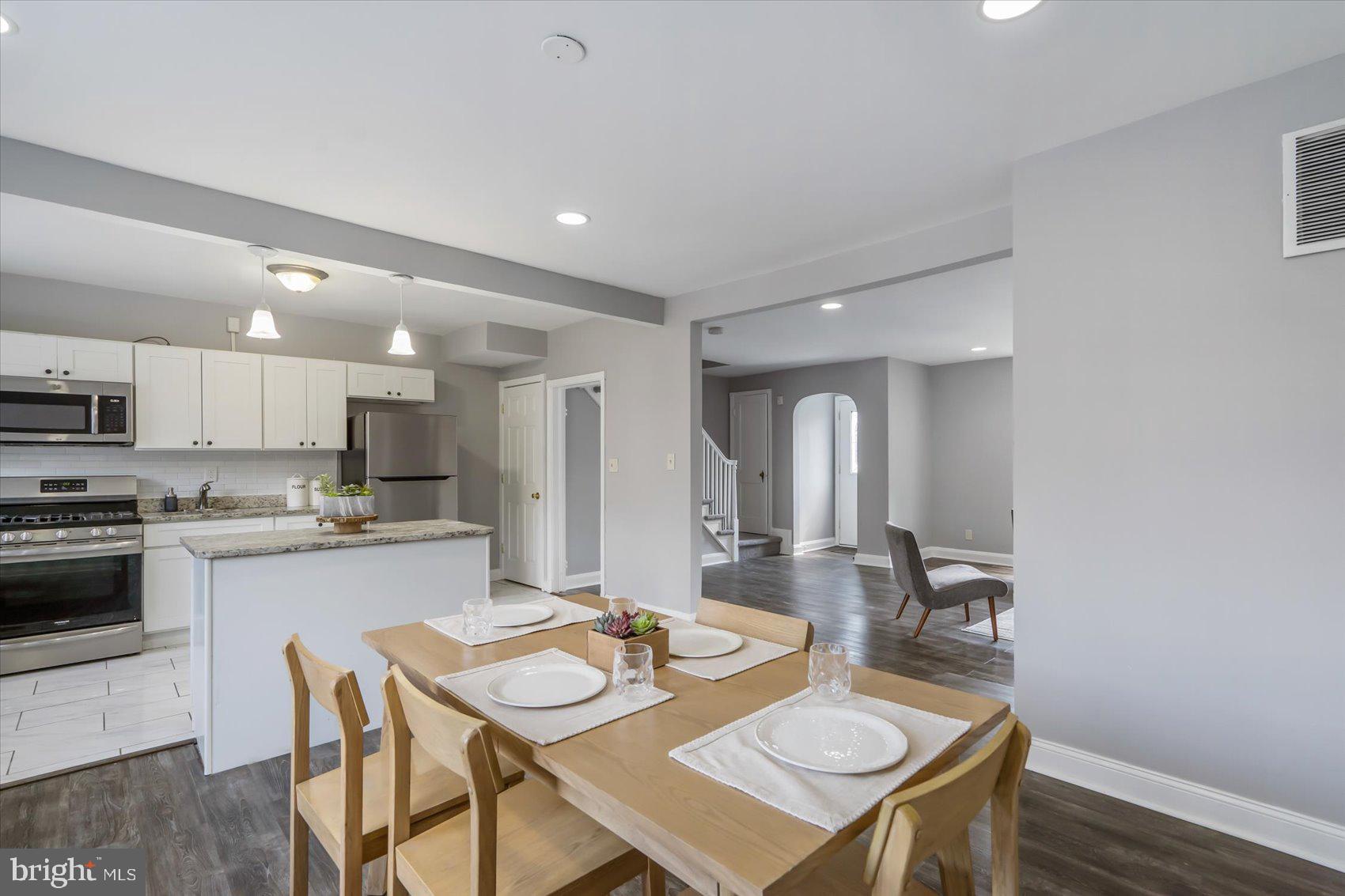 1514 Kingsway Road Baltimore, MD 21218 - Photo 11 of 45
