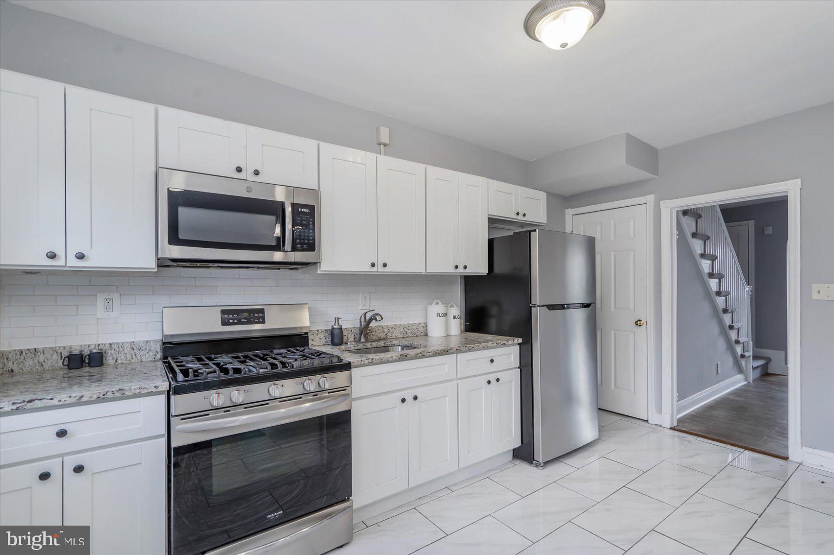 1514 Kingsway Road Baltimore, MD 21218 - Photo 13 of 45