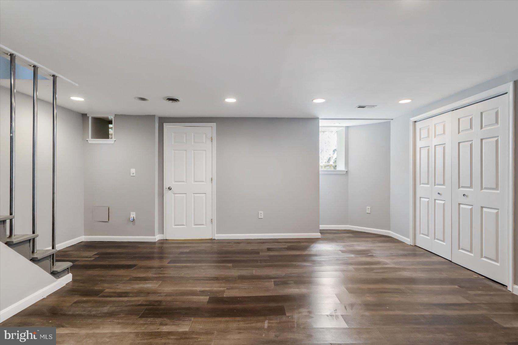 1514 Kingsway Road Baltimore, MD 21218 - Photo 20 of 45