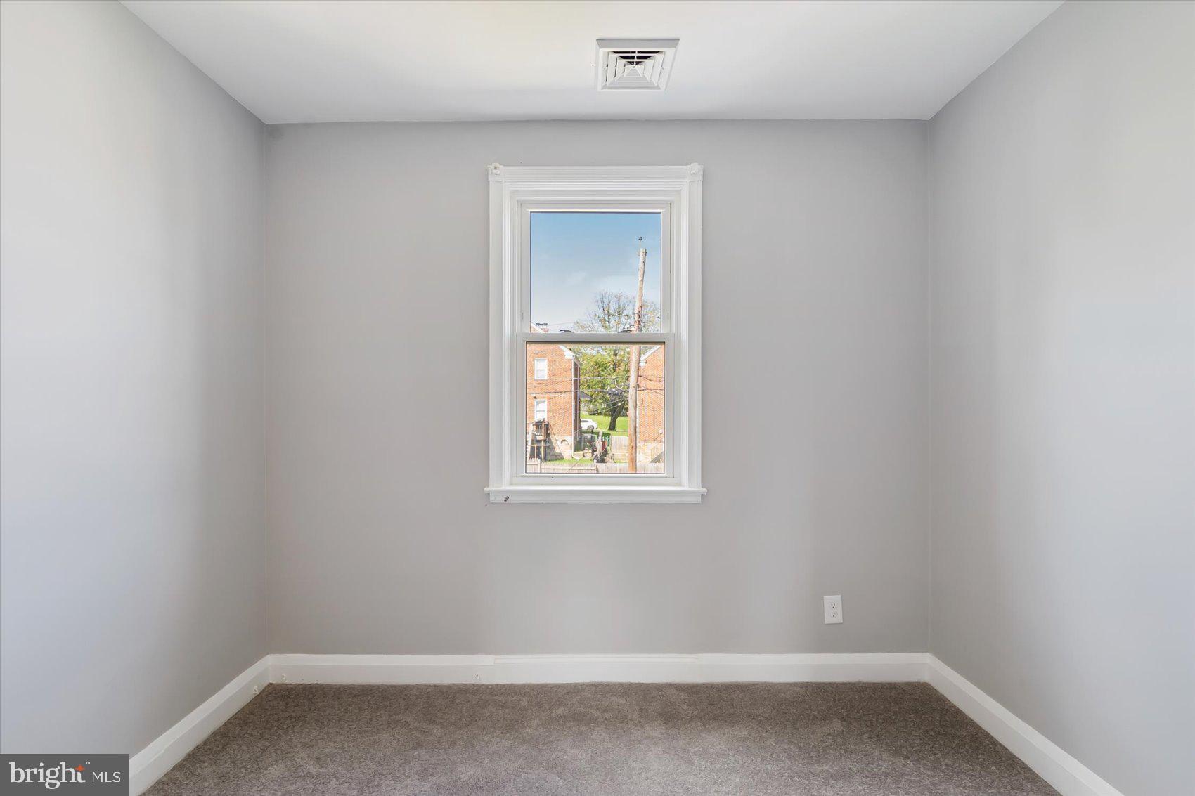 1514 Kingsway Road Baltimore, MD 21218 - Photo 26 of 45