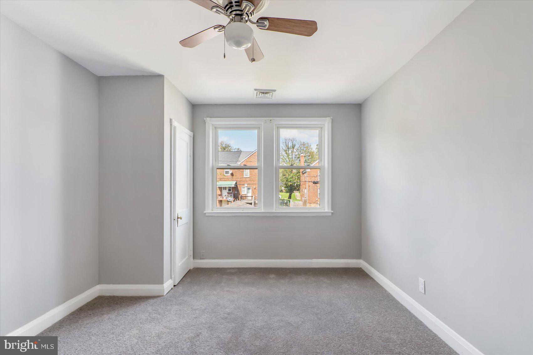1514 Kingsway Road Baltimore, MD 21218 - Photo 28 of 45