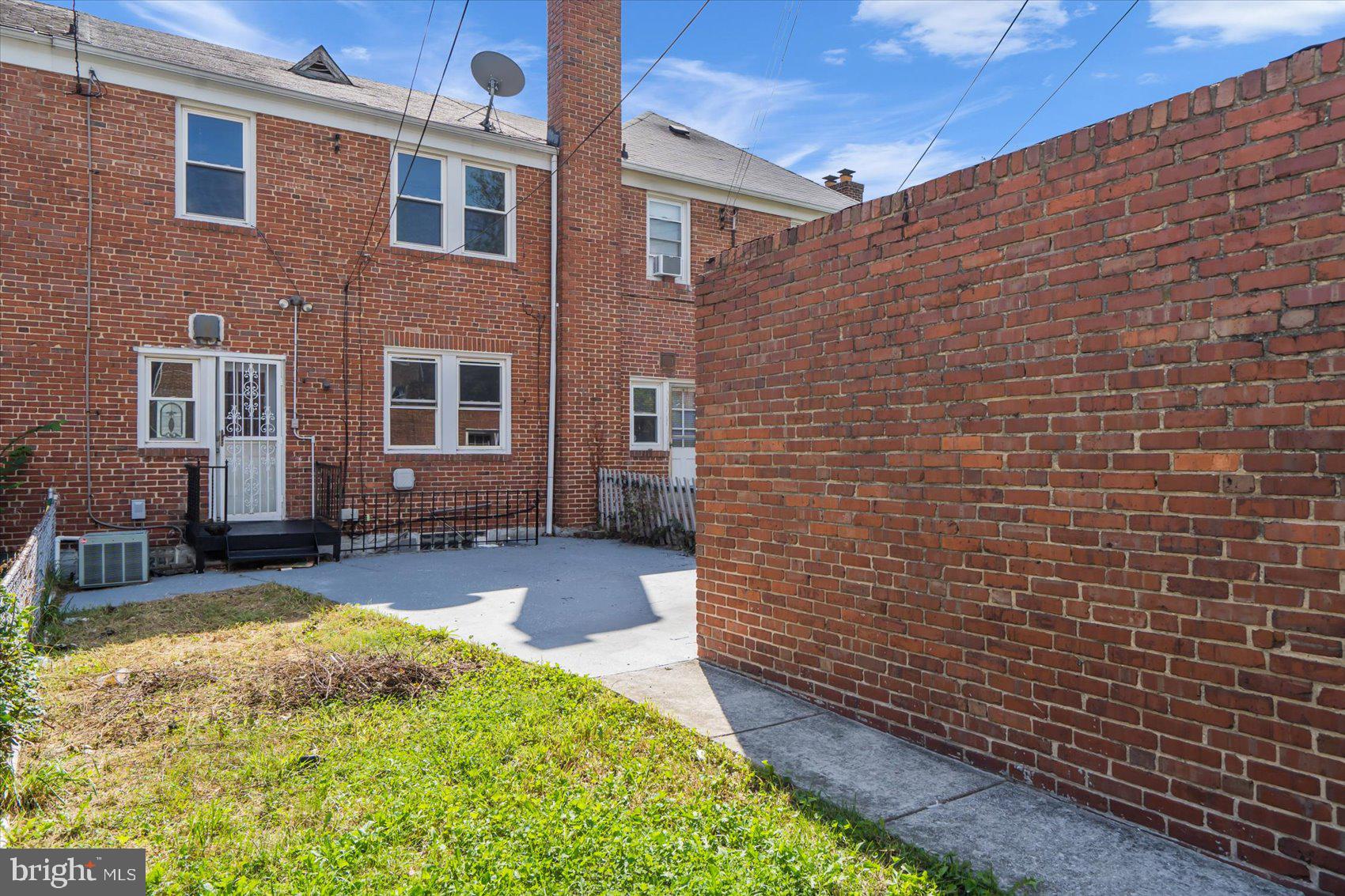 1514 Kingsway Road Baltimore, MD 21218 - Photo 37 of 45