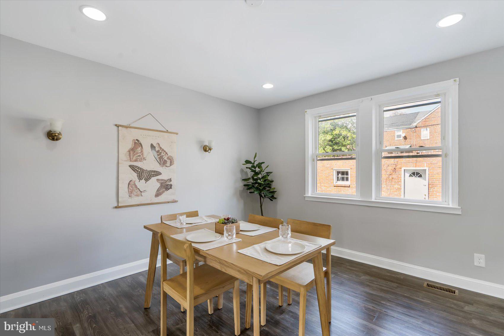 1514 Kingsway Road Baltimore, MD 21218 - Photo 8 of 45