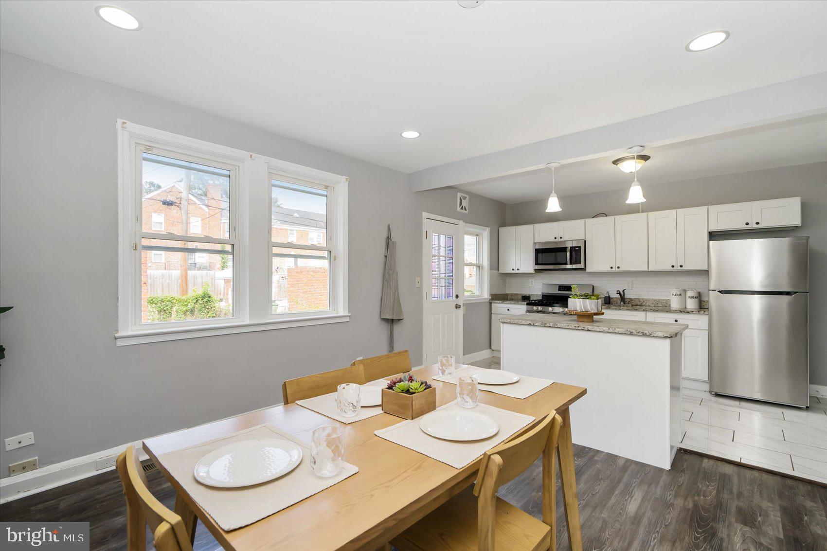 1514 Kingsway Road Baltimore, MD 21218 - Photo 10 of 45