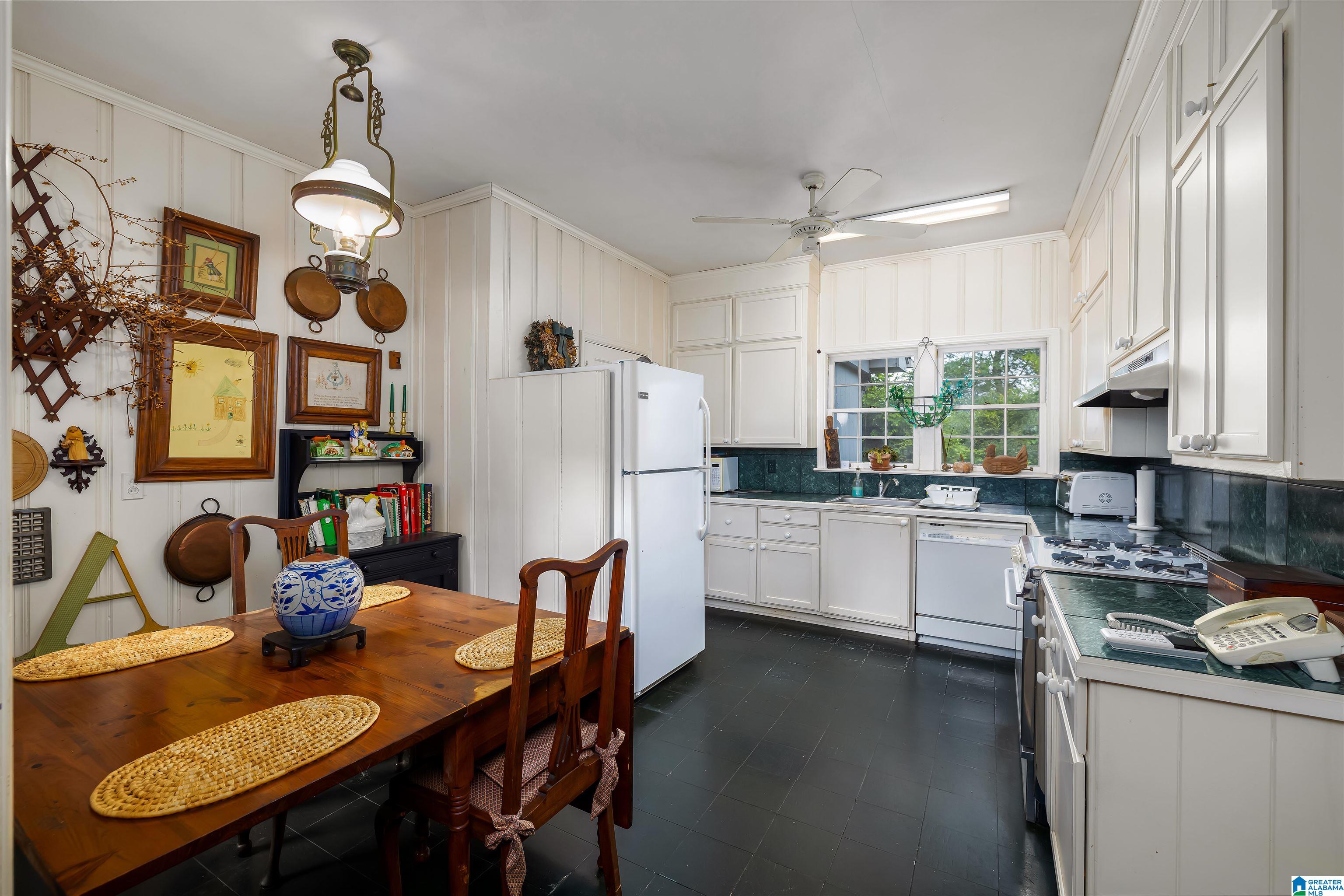 133 Peachtree Road Birmingham, AL 35213 - Photo 19 of 34