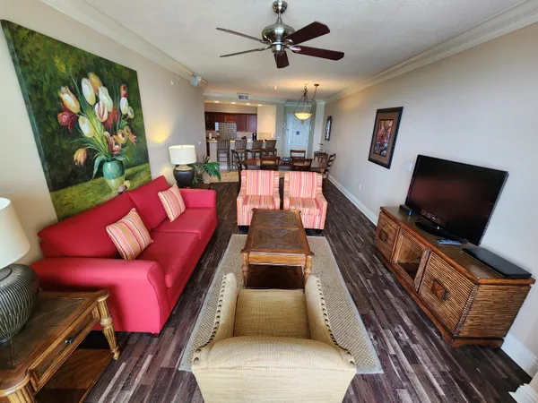$725,000 | 10 Harbor Boulevard, Unit W828, Destin, FL 32541