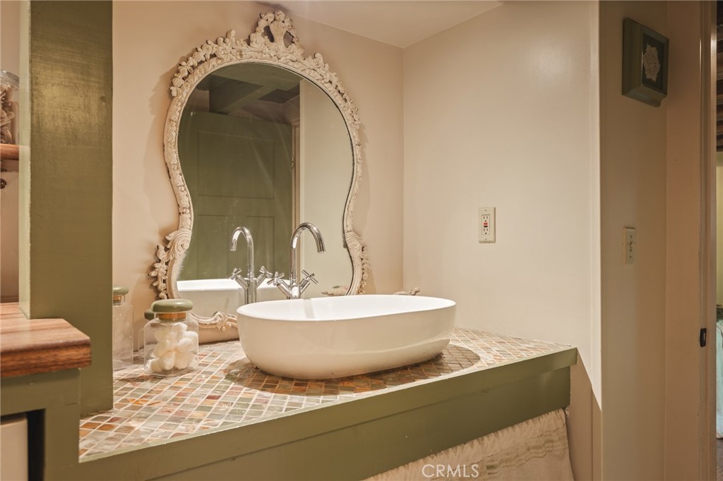 655 Cottage Grove Road Lake Arrowhead, CA 92352 - Photo 49 of 67 Gallery Image 49